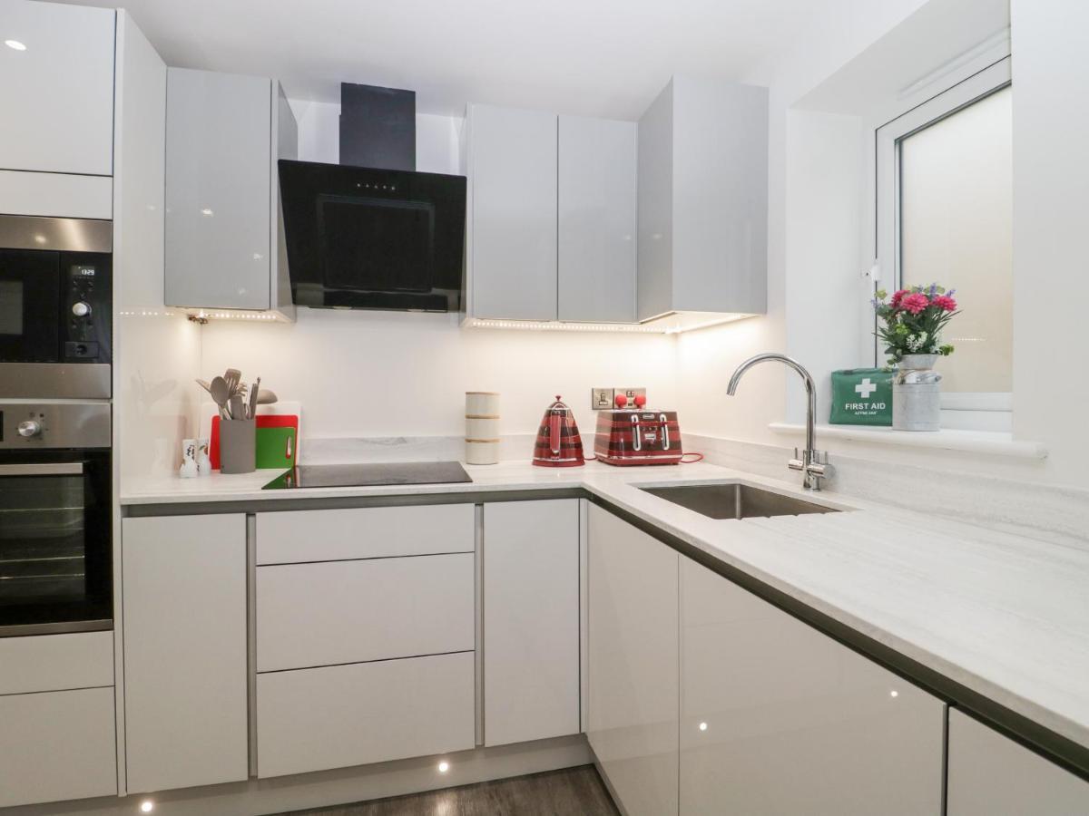 Apartamento Flat 2, 38 Preston Road Weymouth Exterior foto