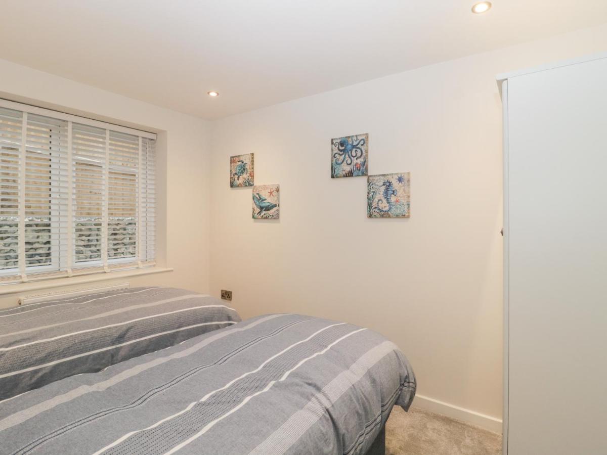 Apartamento Flat 2, 38 Preston Road Weymouth Exterior foto