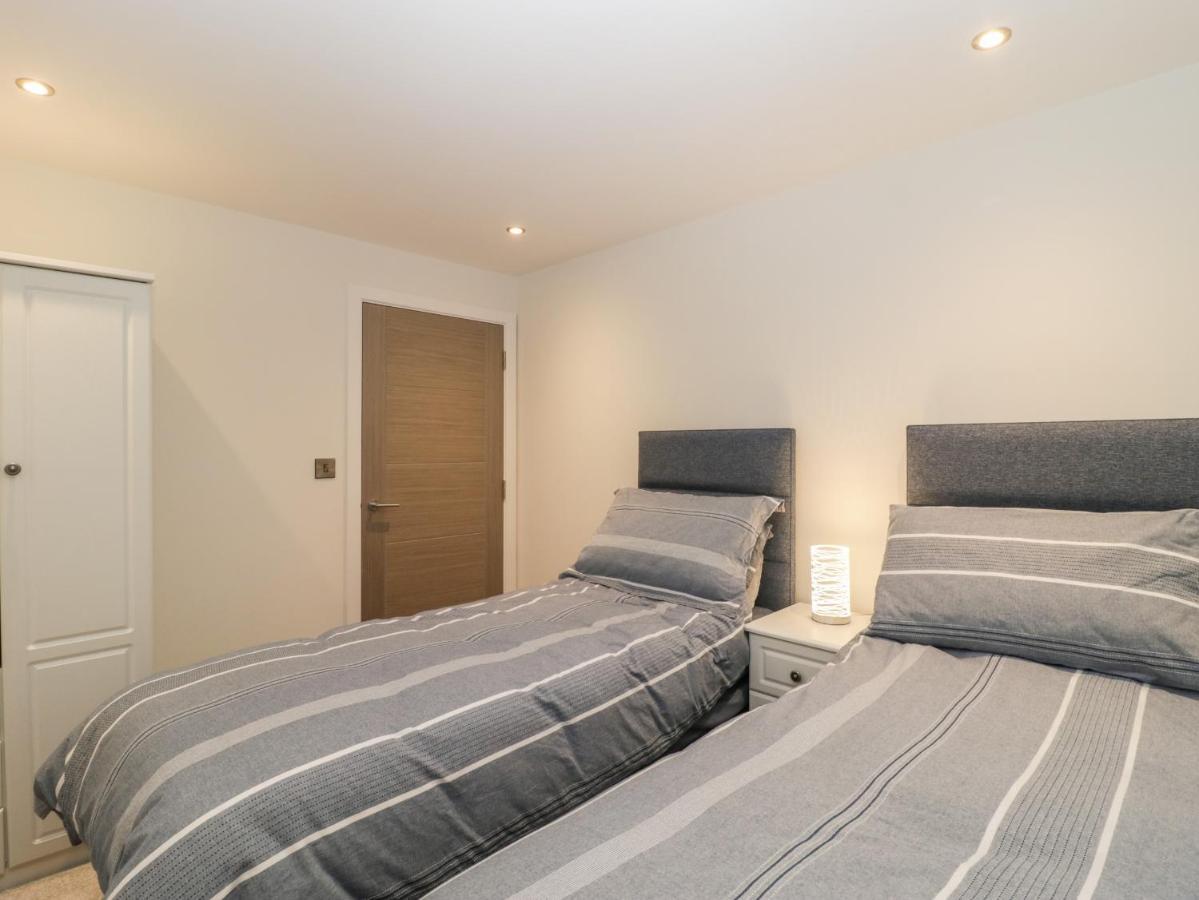 Apartamento Flat 2, 38 Preston Road Weymouth Exterior foto